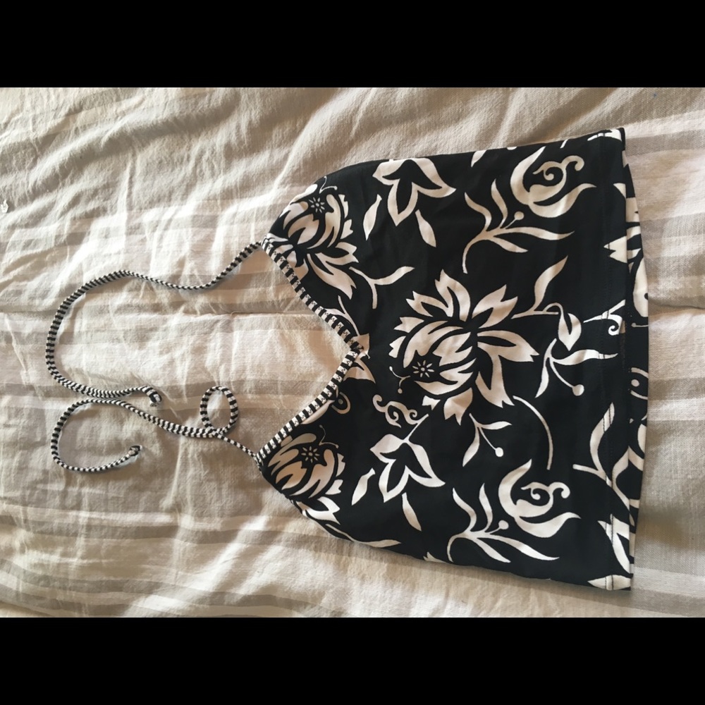Bikini halter top